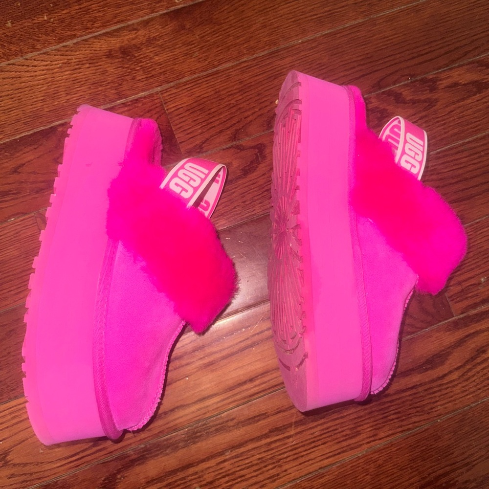 Hot pink funkette ugg